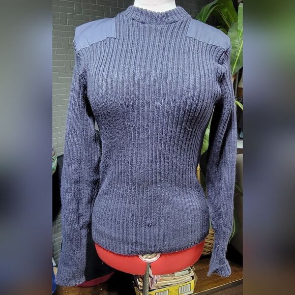 Vintage L.L. Bean Navy Blue Wool Sweater size Medium Elbow Patches - Picture 3 of 7